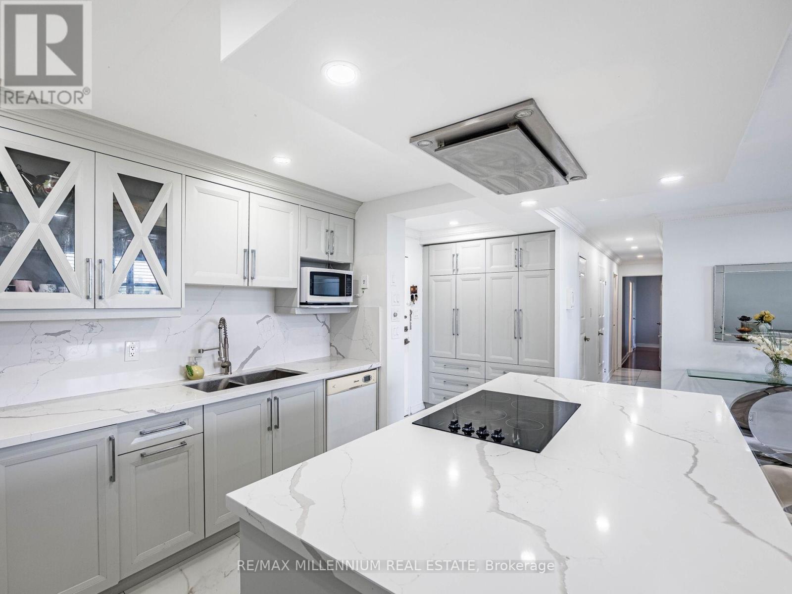 #603 - 2825 Islington Avenue, Toronto (Humber Summit), Ontario  M9L 2K1 - Photo 15 - W12409817