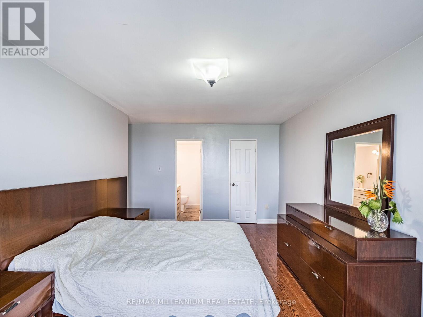 #603 - 2825 Islington Avenue, Toronto (Humber Summit), Ontario  M9L 2K1 - Photo 32 - W12409817