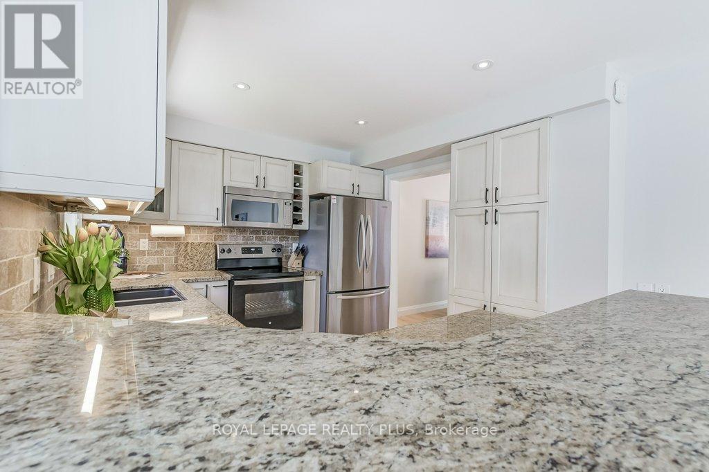 6622 Snow Goose Lane, Mississauga (Lisgar), Ontario  L5N 5H5 - Photo 13 - W12409842
