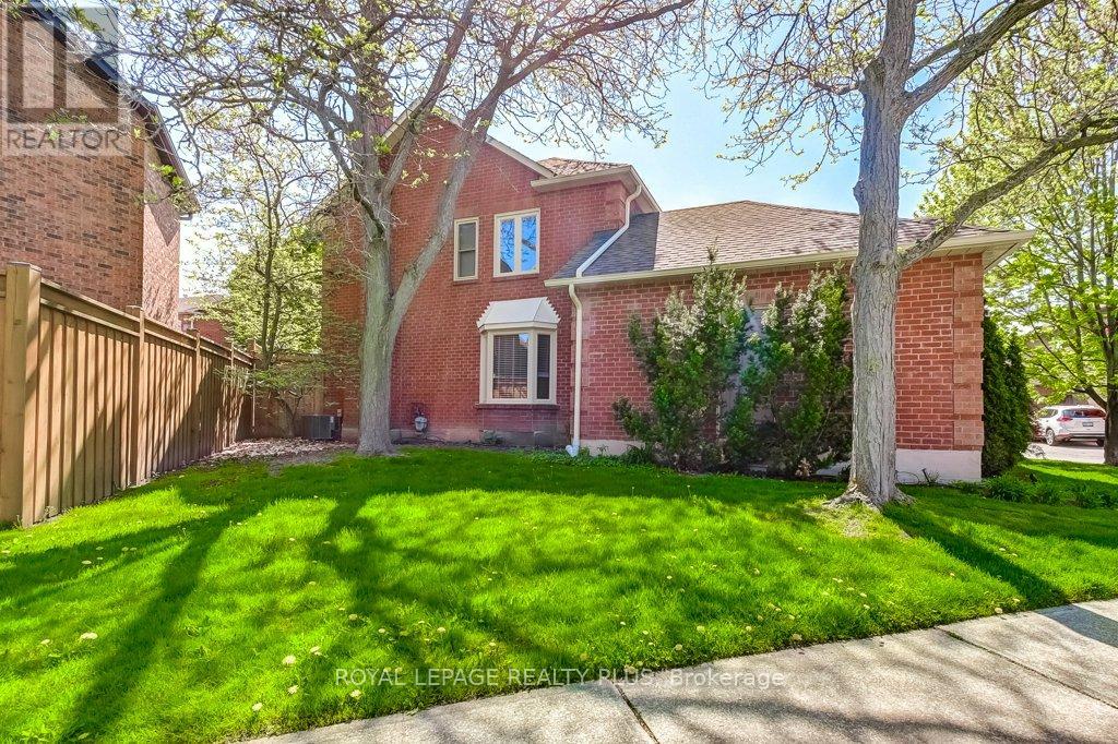 6622 Snow Goose Lane, Mississauga (Lisgar), Ontario  L5N 5H5 - Photo 2 - W12409842