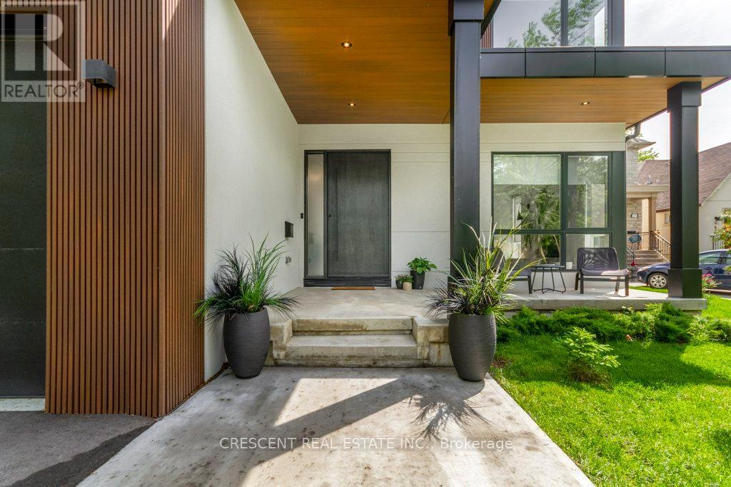 Property at 151 SHAVER AVENUE N image 3