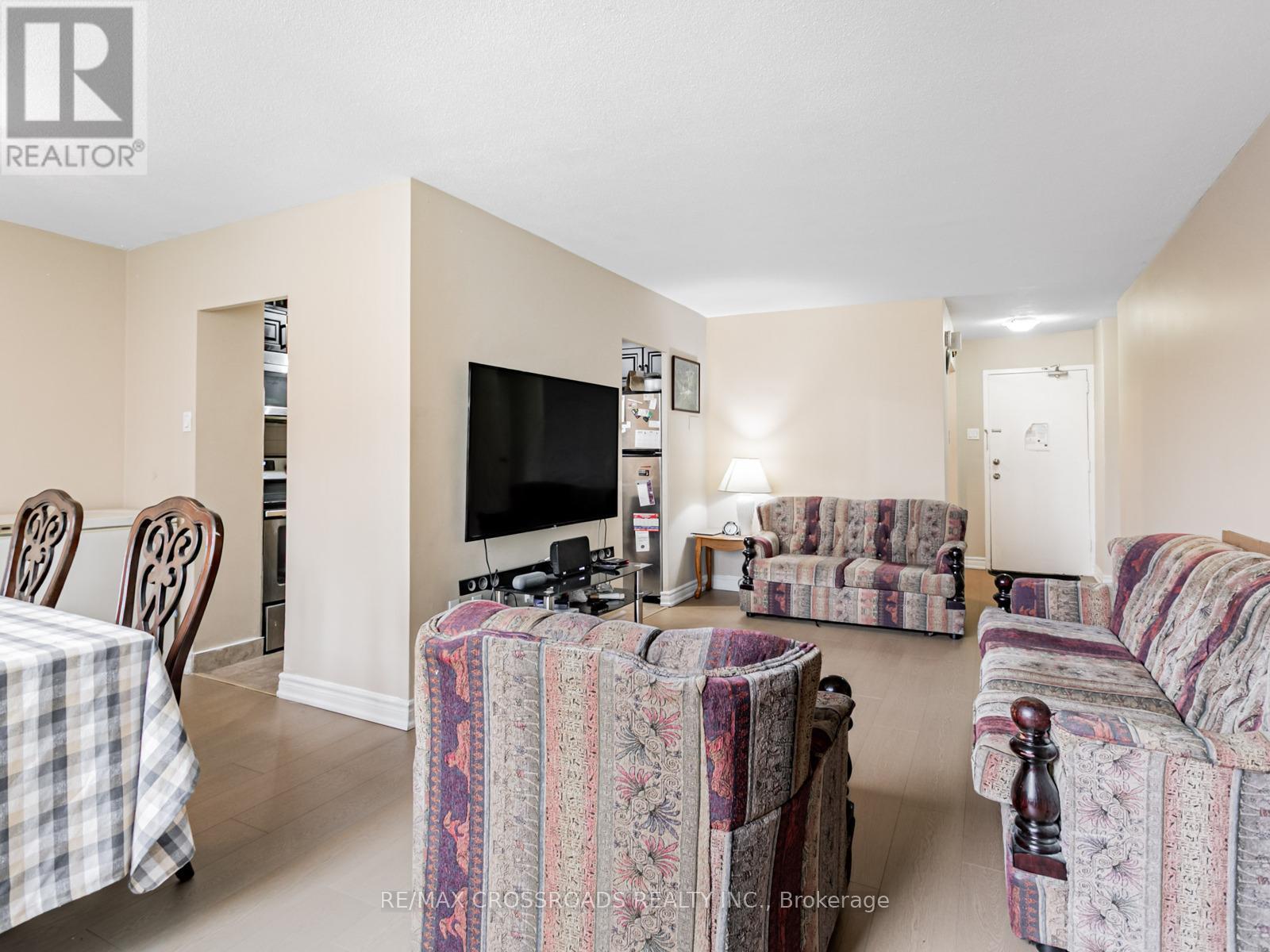 206 - 60 Stevenson Road, Toronto, Ontario  M9V 2B4 - Photo 18 - W12409882