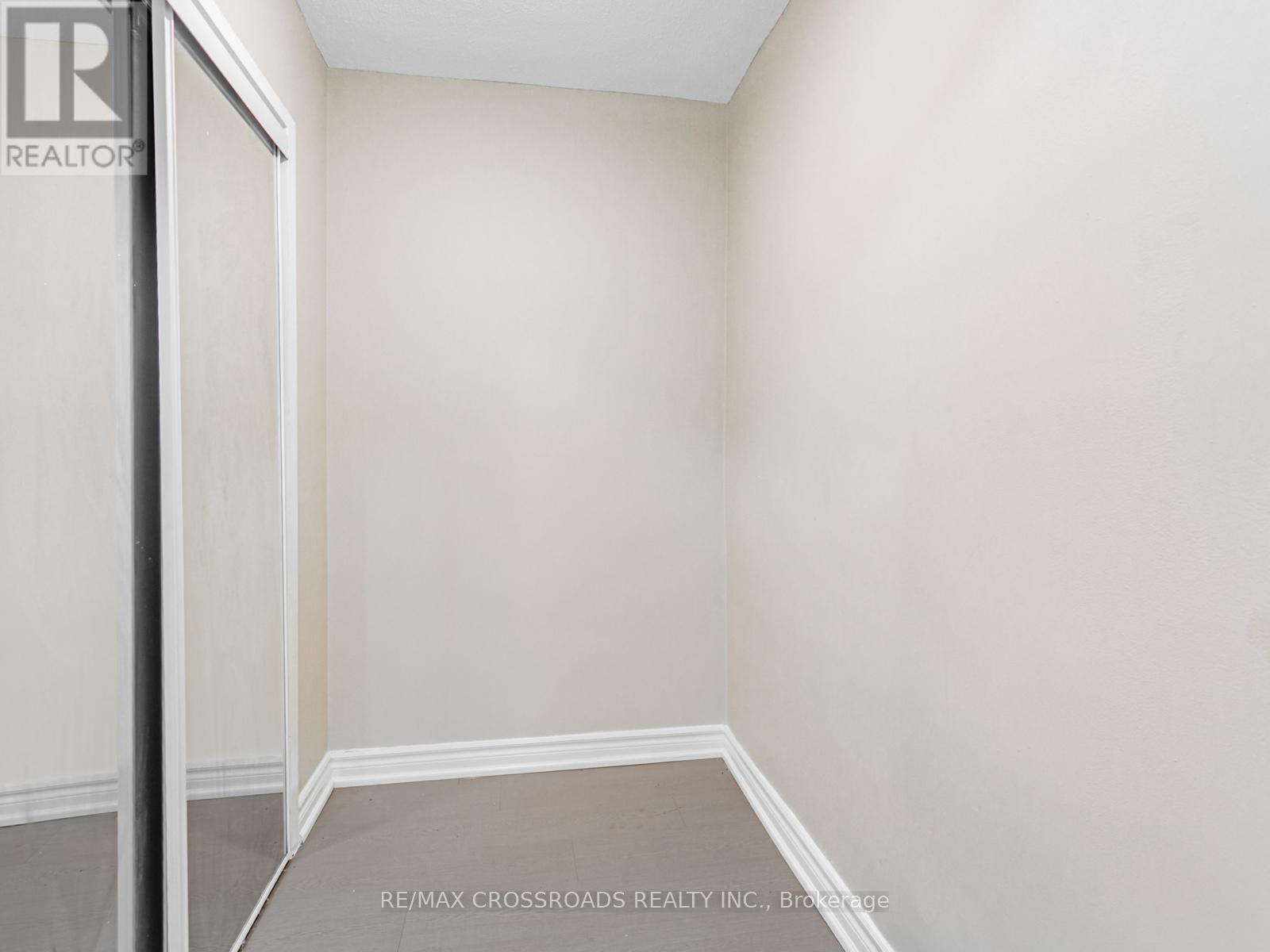206 - 60 Stevenson Road, Toronto, Ontario  M9V 2B4 - Photo 6 - W12409882