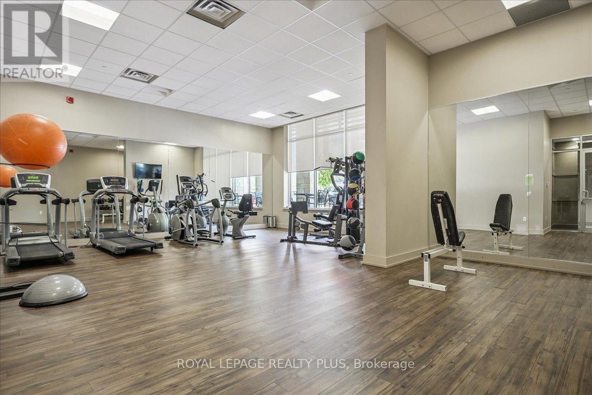 414 - 216 Oak Park Boulevard, Oakville (Ro River Oaks), Ontario  L6H 7S8 - Photo 37 - W12409893