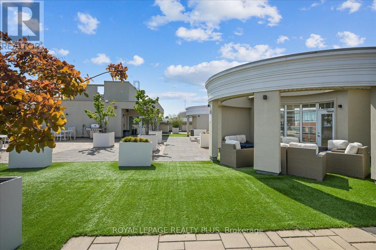 414 - 216 Oak Park Boulevard, Oakville (Ro River Oaks), Ontario  L6H 7S8 - Photo 40 - W12409893