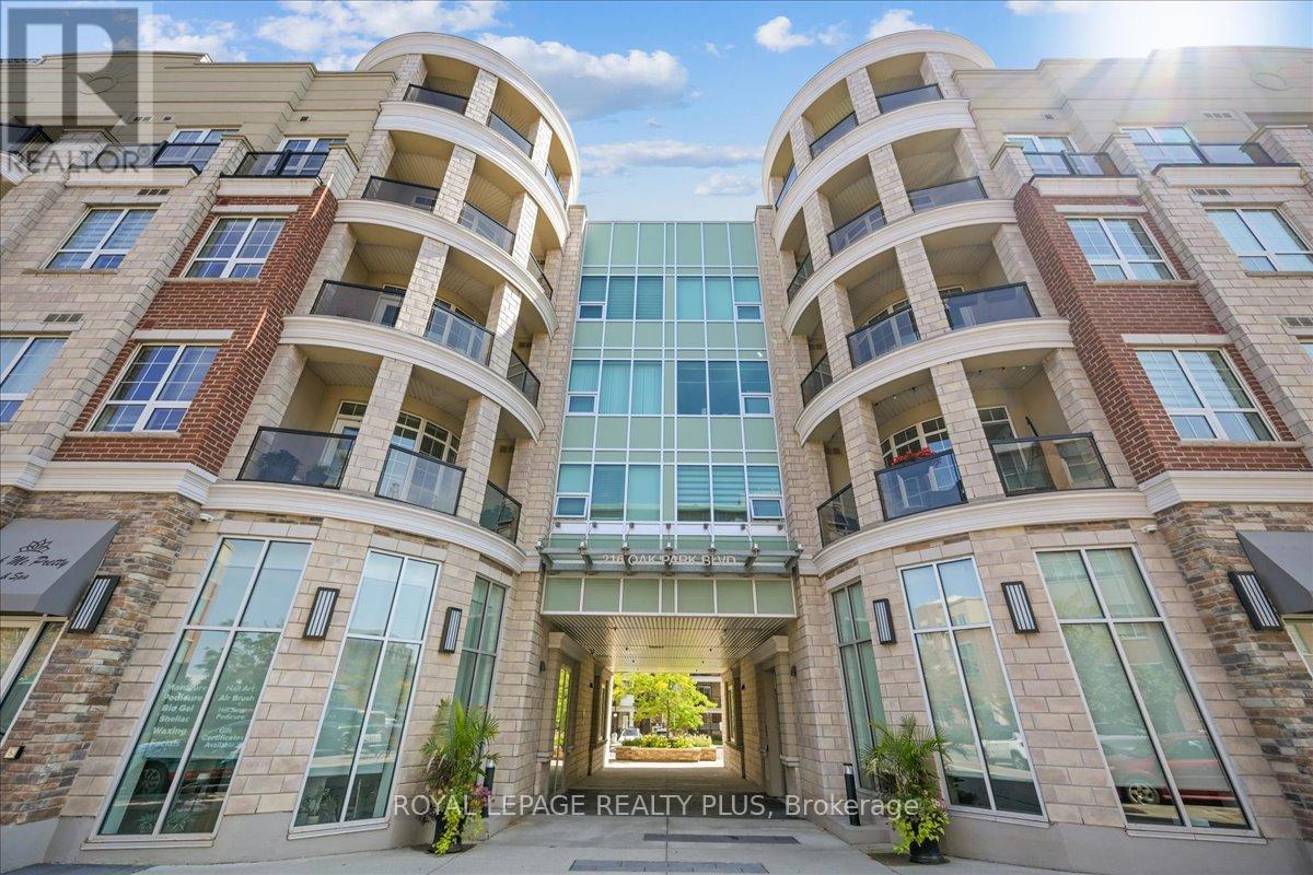 20 - 216 Oak Park Boulevard, Oakville (Ro River Oaks), Ontario  L6H 7S8 - Photo 2 - W12409898