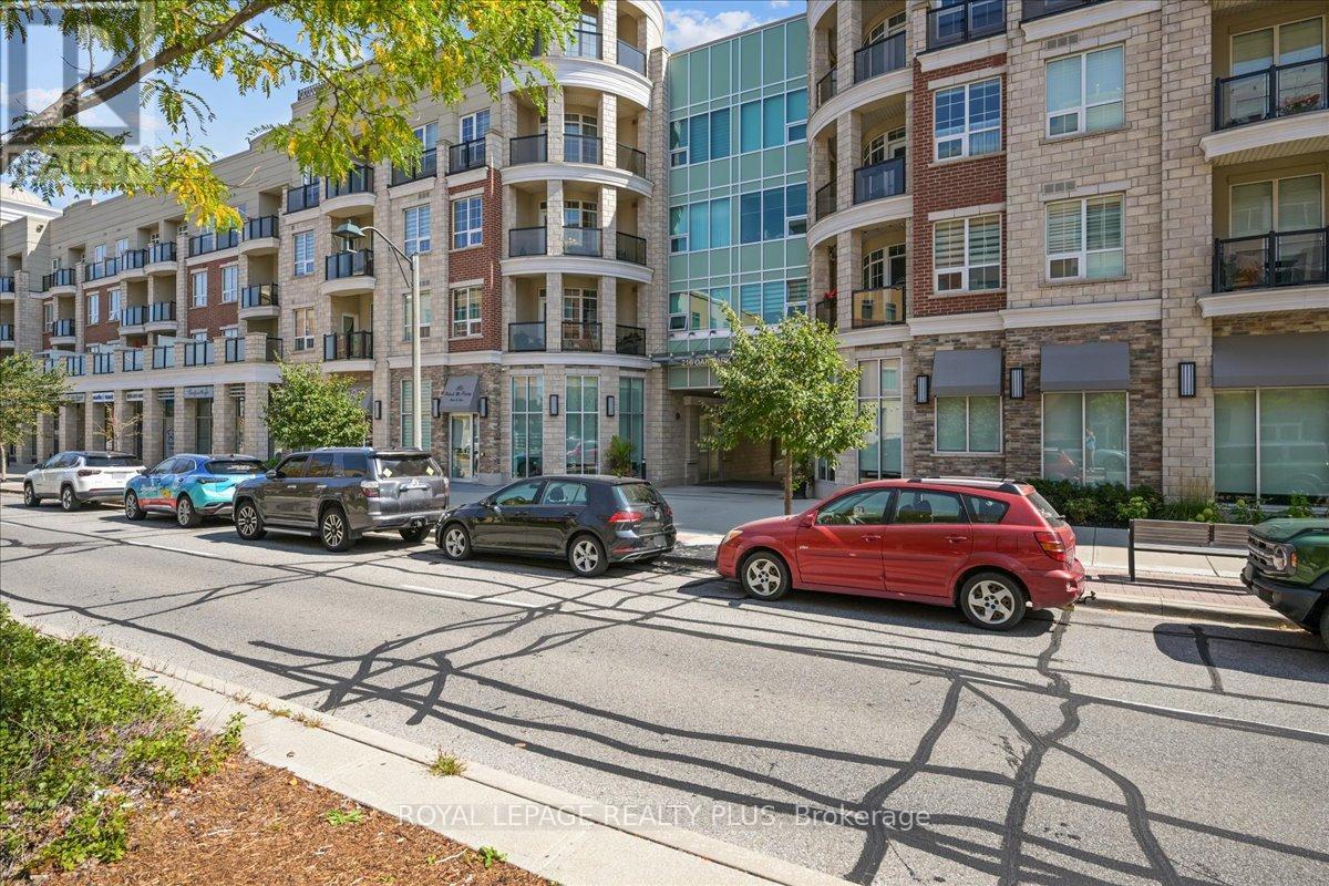 414 - 216 Oak Park Boulevard, Oakville (Ro River Oaks), Ontario  L6H 7S8 - Photo 3 - W12409911