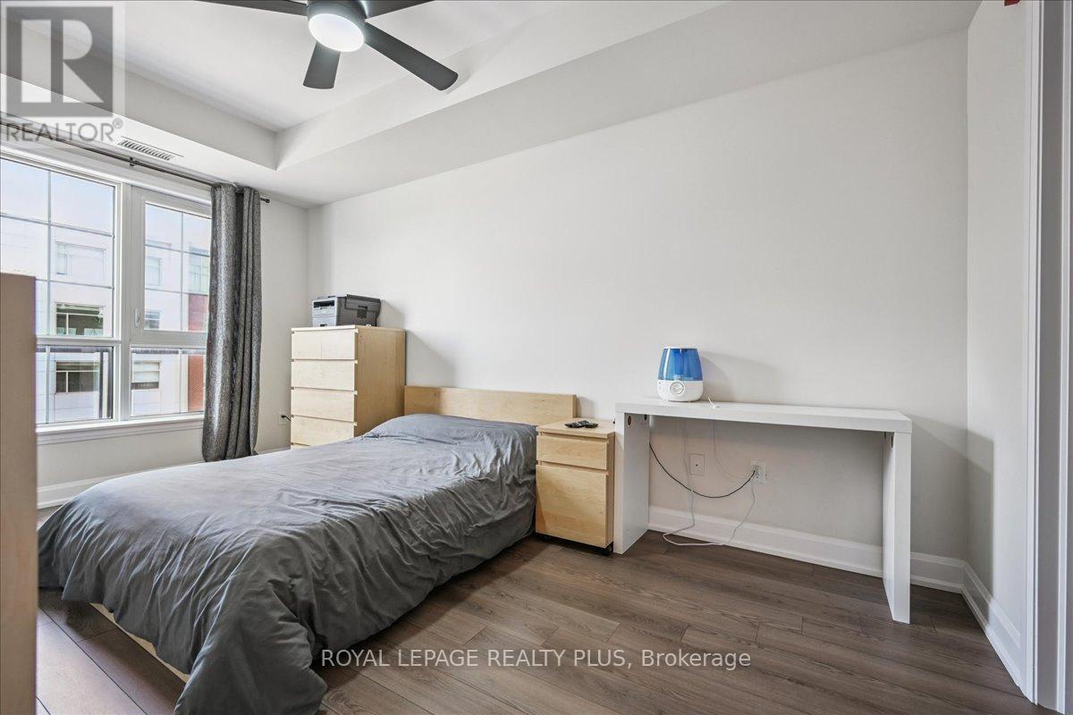 414 - 216 Oak Park Boulevard, Oakville (Ro River Oaks), Ontario  L6H 7S8 - Photo 31 - W12409911