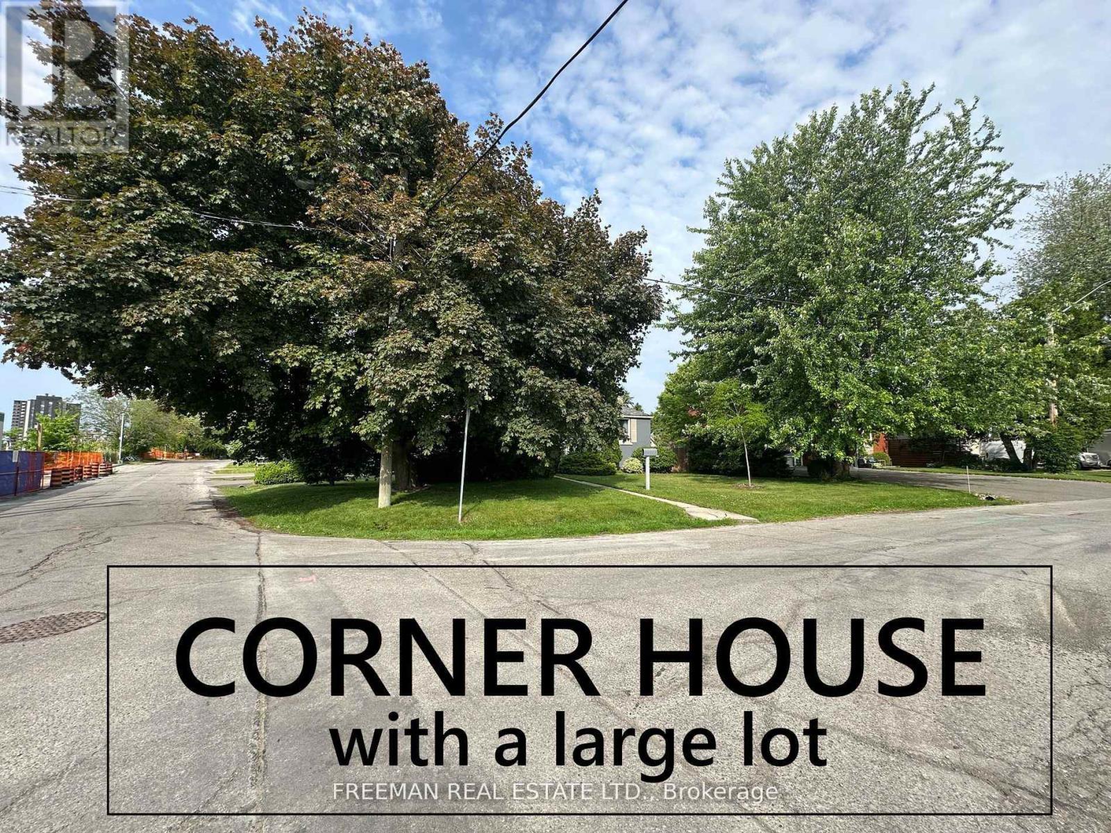 6 Lloyd George Avenue, Toronto (Alderwood), Ontario  M8W 3W4 - Photo 45 - W12409915