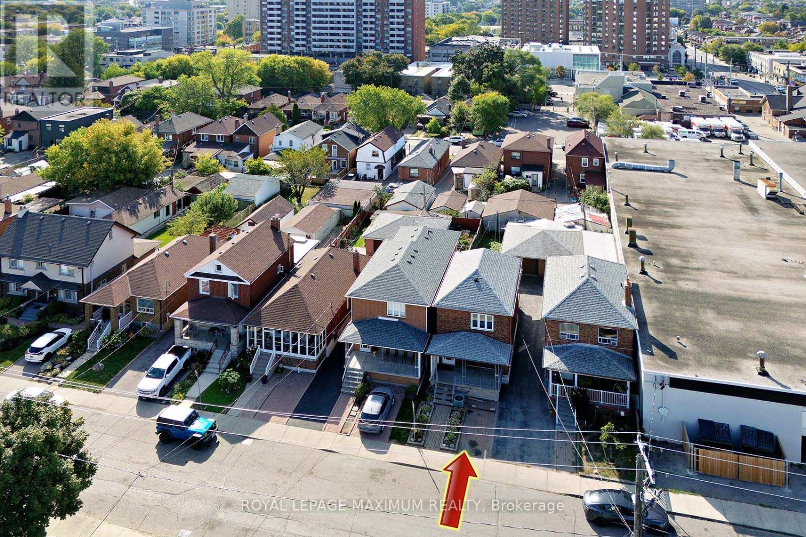 245 Belgravia Avenue, Toronto, Ontario  M6E 2M9 - Photo 4 - W12409974