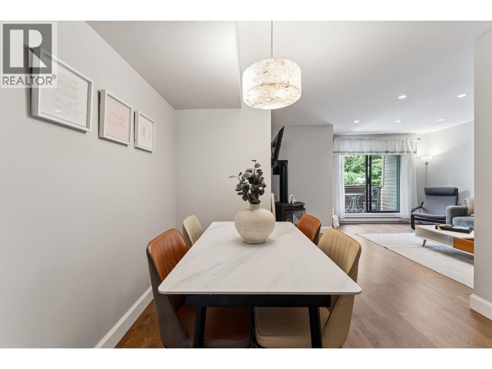 3349 Mountain Highway, North Vancouver, British Columbia  V7K 2H4 - Photo 12 - R3049065