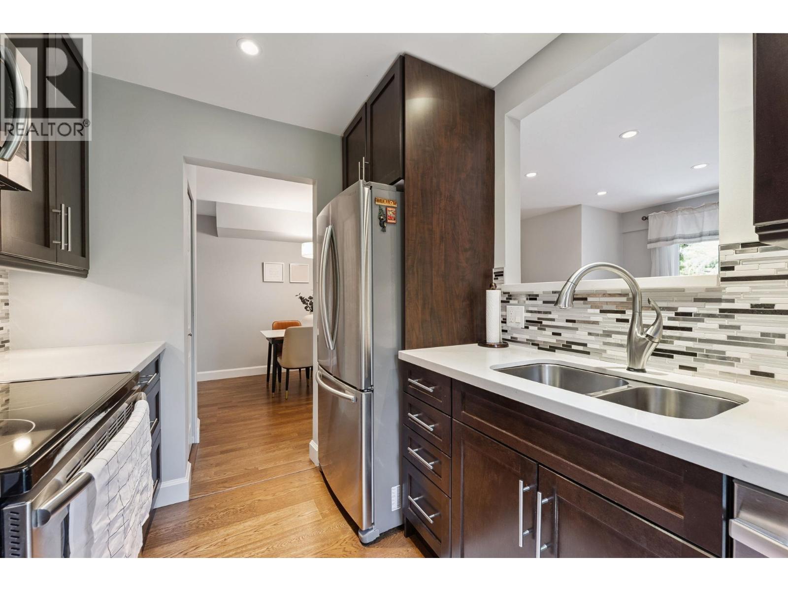 3349 Mountain Highway, North Vancouver, British Columbia  V7K 2H4 - Photo 21 - R3049065