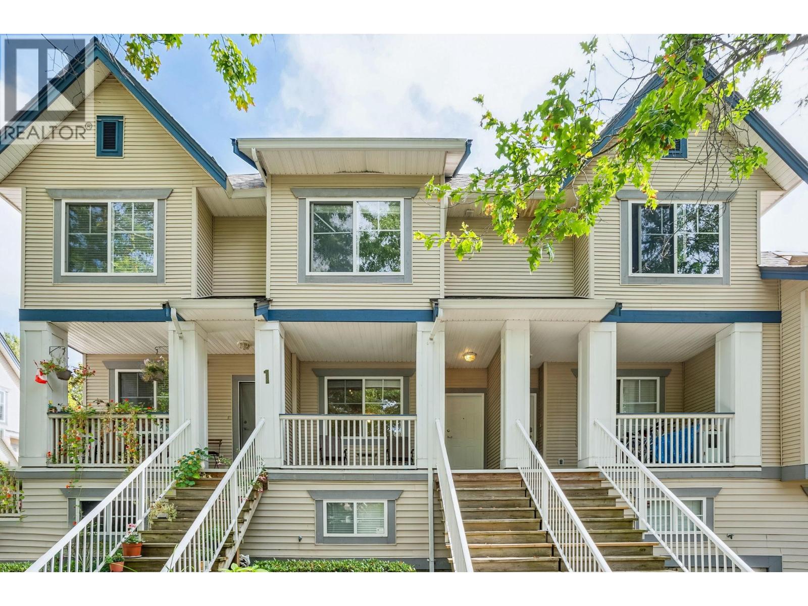 2 6833 LIVINGSTONE PLACE, Richmond, British Columbia
