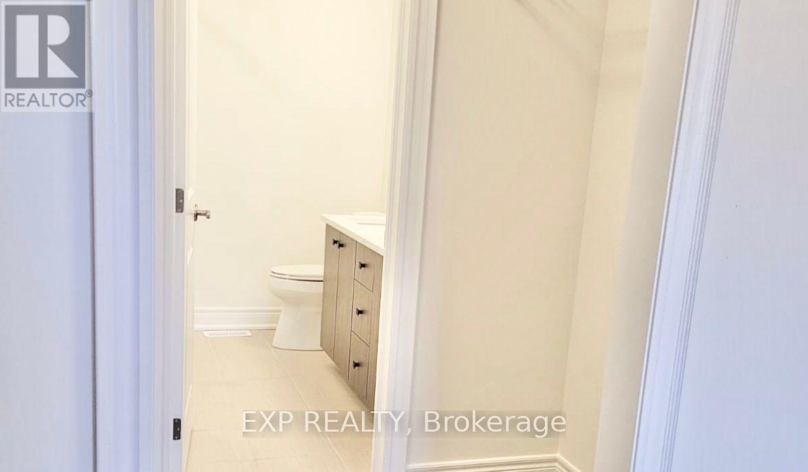 4 Paradise Grove, Niagara-On-The-Lake (Virgil), Ontario  L0S 1J0 - Photo 13 - X12409828