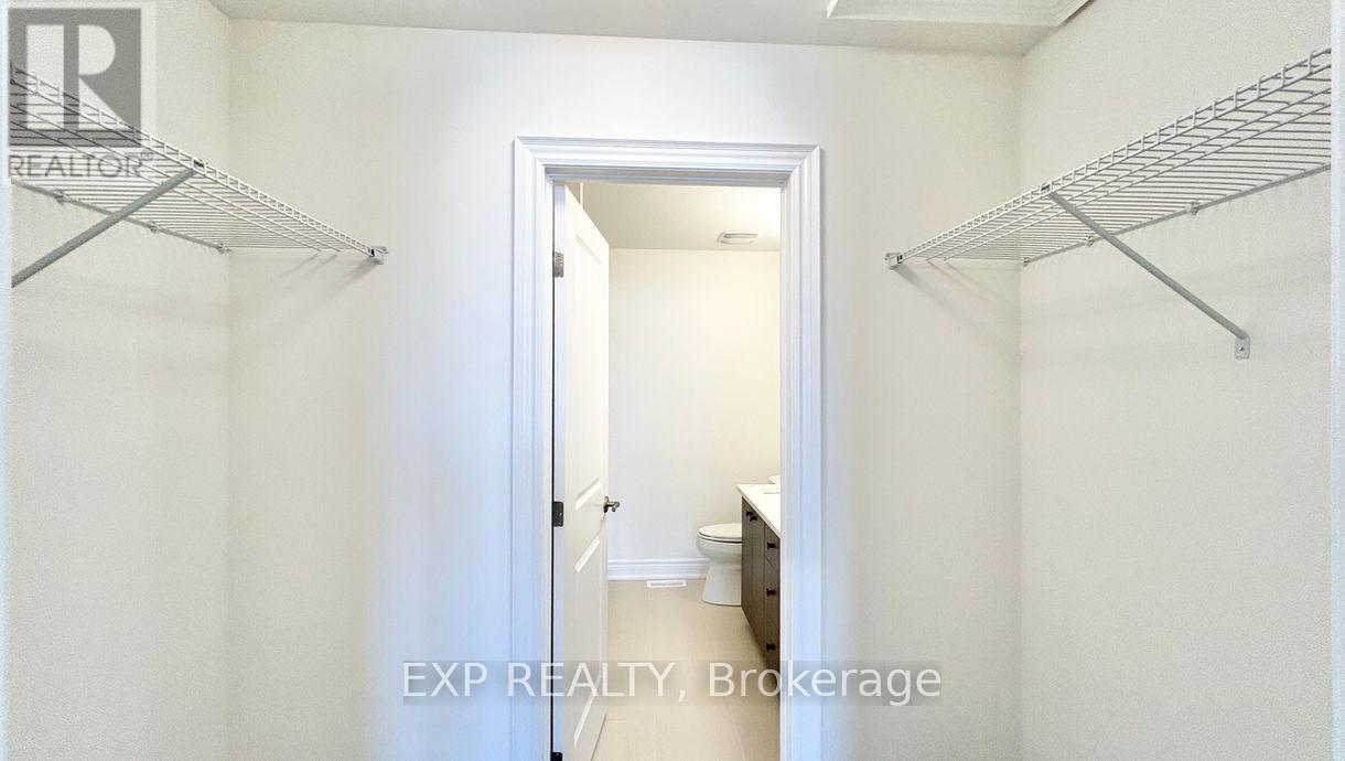 4 Paradise Grove, Niagara-On-The-Lake (Virgil), Ontario  L0S 1J0 - Photo 22 - X12409828
