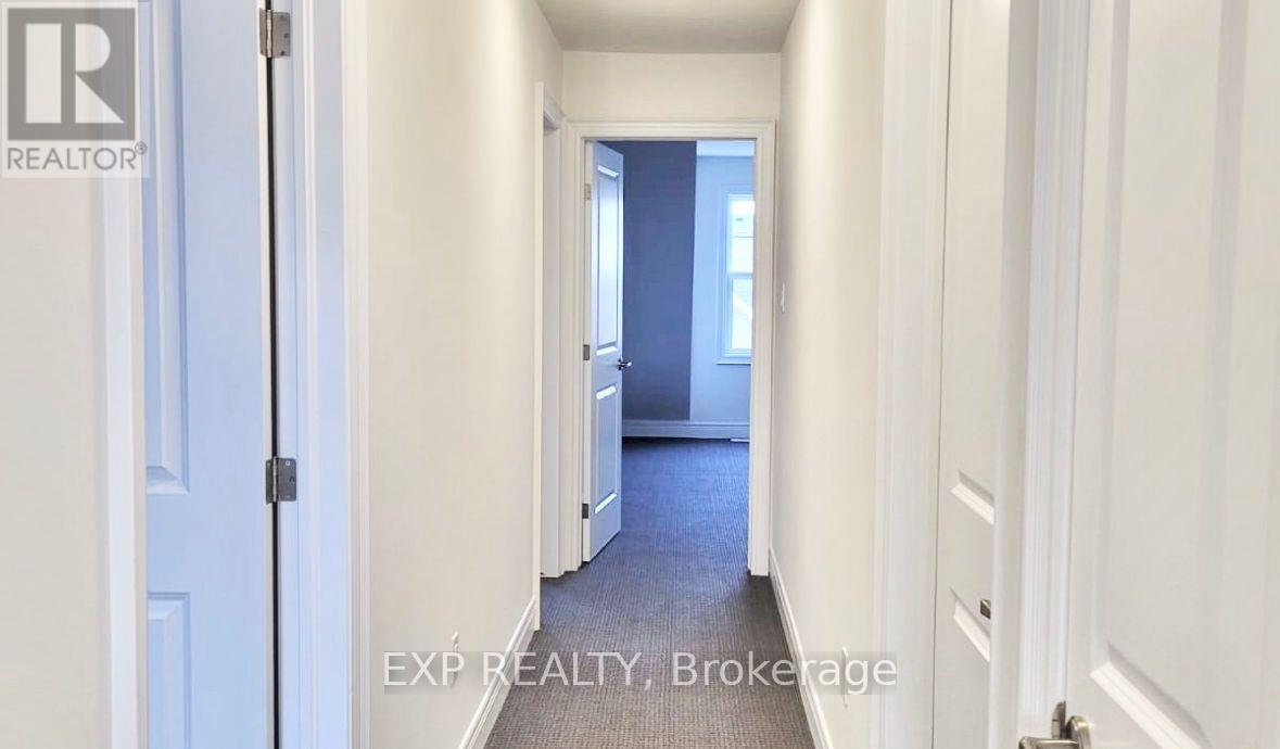 4 Paradise Grove, Niagara-On-The-Lake (Virgil), Ontario  L0S 1J0 - Photo 25 - X12409828
