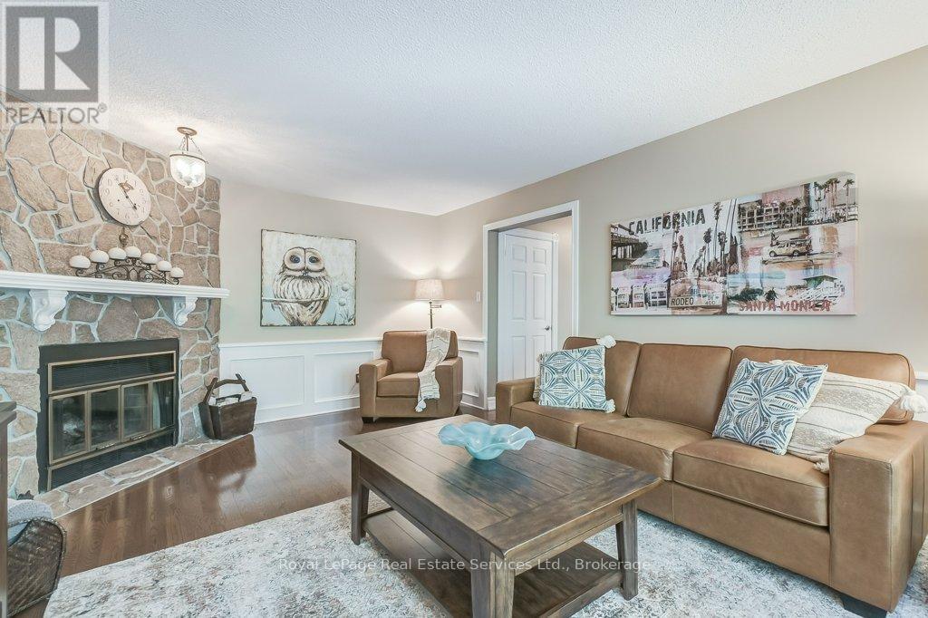 2139 Brays Lane, Oakville, Ontario  L6M 2T2 - Photo 20 - W12405398
