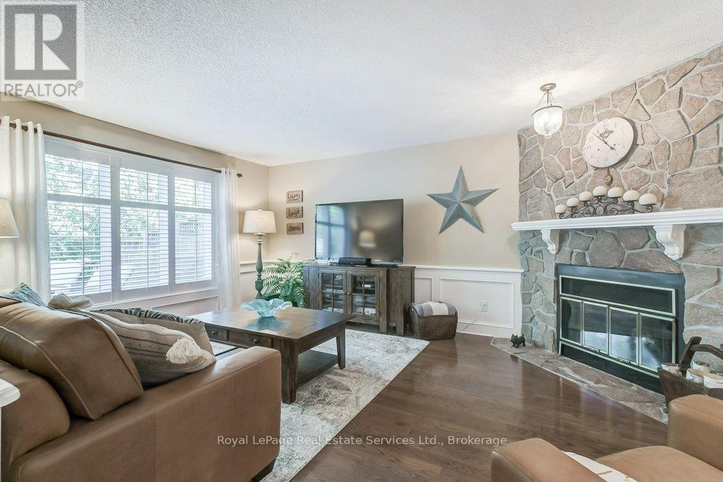 2139 Brays Lane, Oakville, Ontario  L6M 2T2 - Photo 19 - W12405398