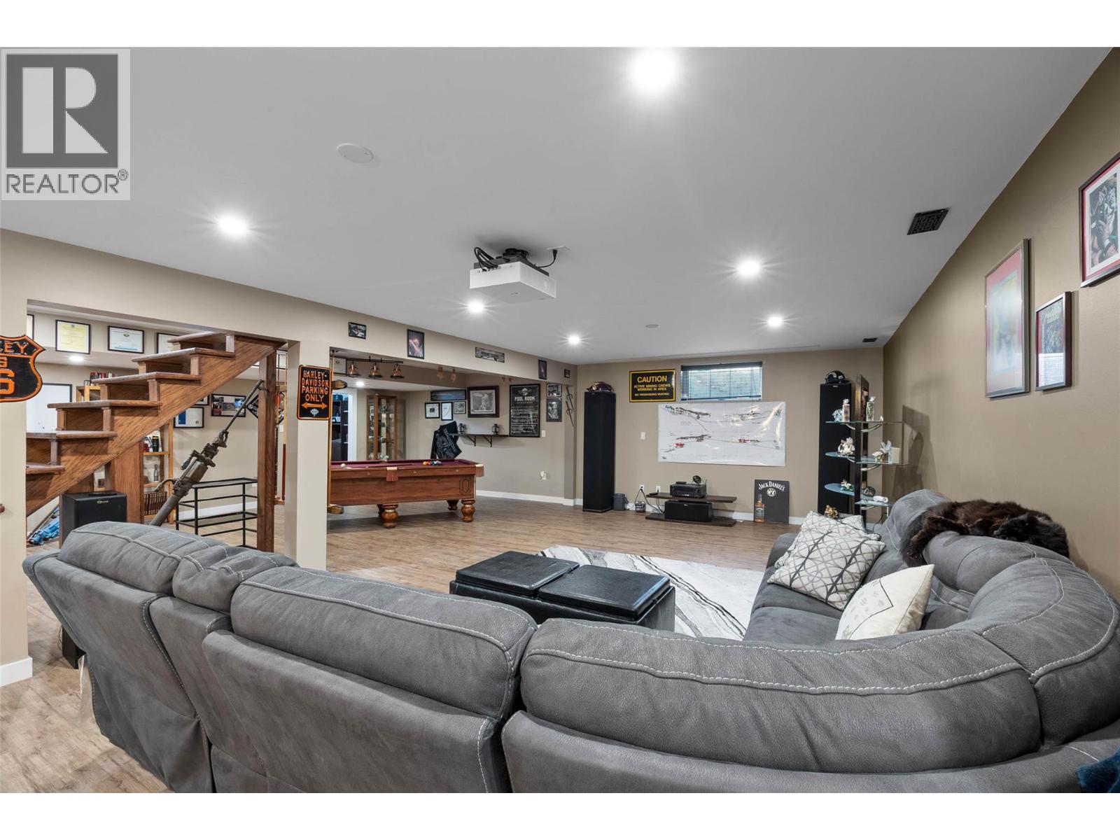 985 Schreiner Street, Kamloops, British Columbia  V2B 5W1 - Photo 34 - 10363239