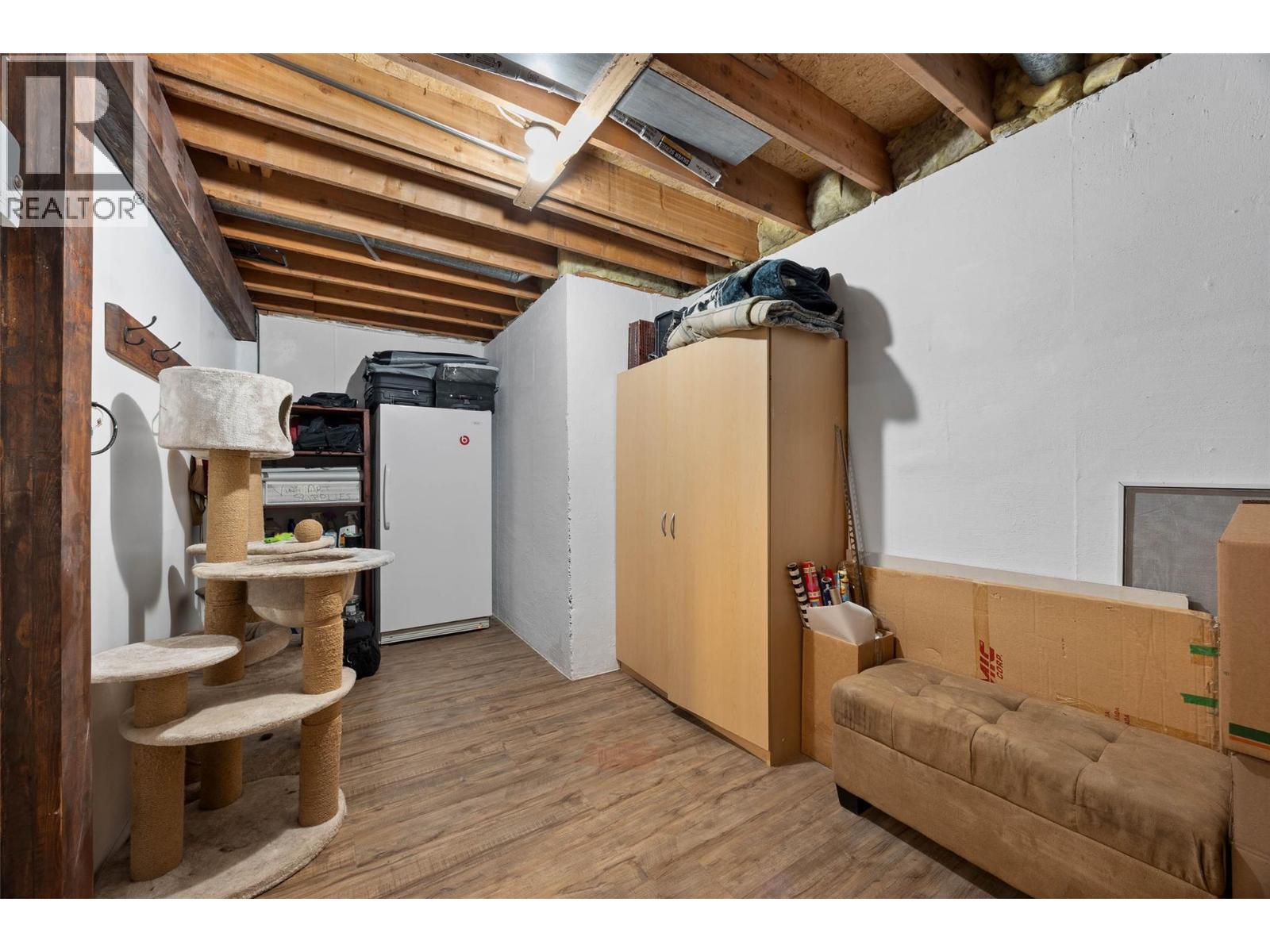 985 Schreiner Street, Kamloops, British Columbia  V2B 5W1 - Photo 38 - 10363239