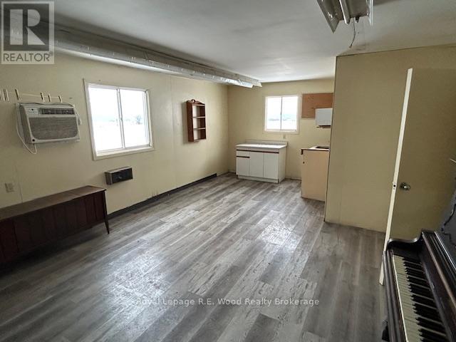 384804 Salford Road, Norwich, Ontario  N0J 1P0 - Photo 5 - X12409685