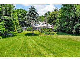 20824 South Service Road, South Glengarry, Ca