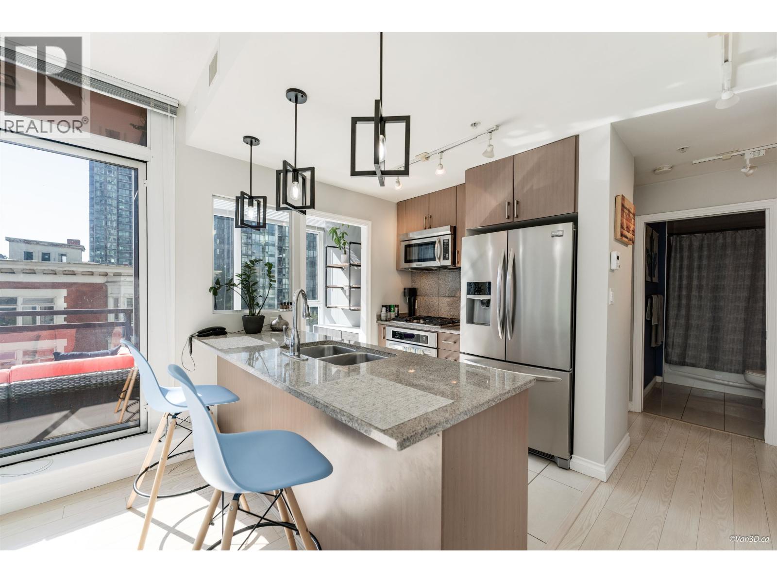 702 1211 Melville Street, Vancouver, British Columbia  V6E 0A7 - Photo 4 - R3048196