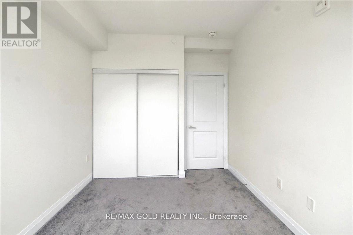 307 - 95 Attmar Drive, Brampton, Ontario  L6P 0Y6 - Photo 13 - W12409867