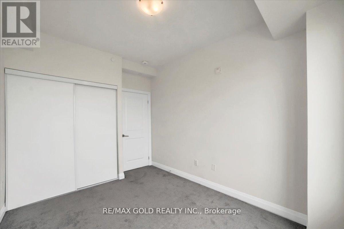 307 - 95 Attmar Drive, Brampton, Ontario  L6P 0Y6 - Photo 12 - W12409867