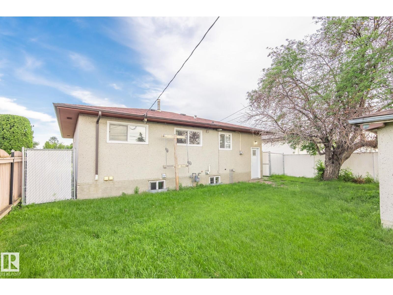 8008 129a Av Nw, Edmonton, Alberta  T5C 1X2 - Photo 34 - E4458154
