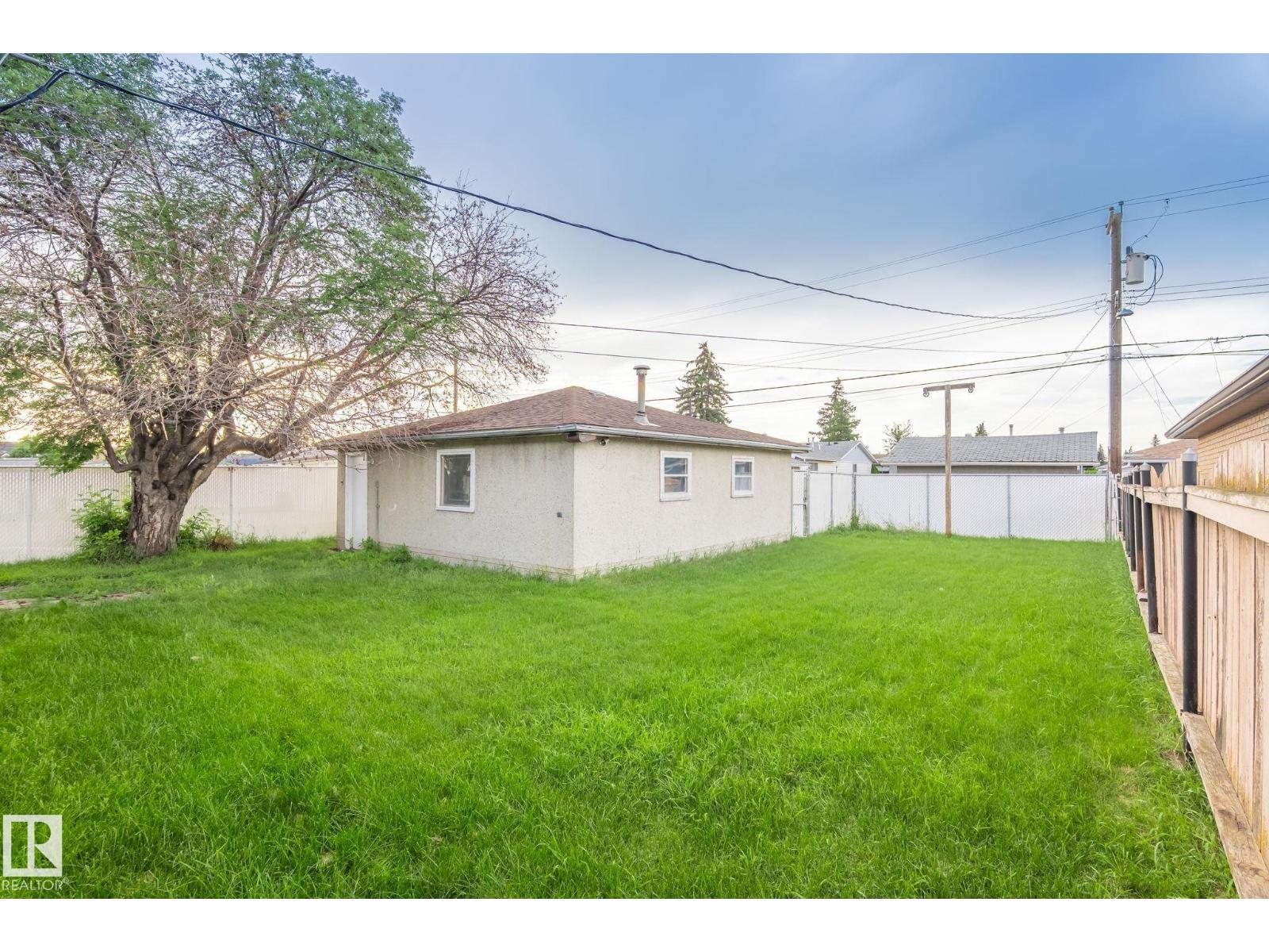 8008 129a Av Nw, Edmonton, Alberta  T5C 1X2 - Photo 36 - E4458154