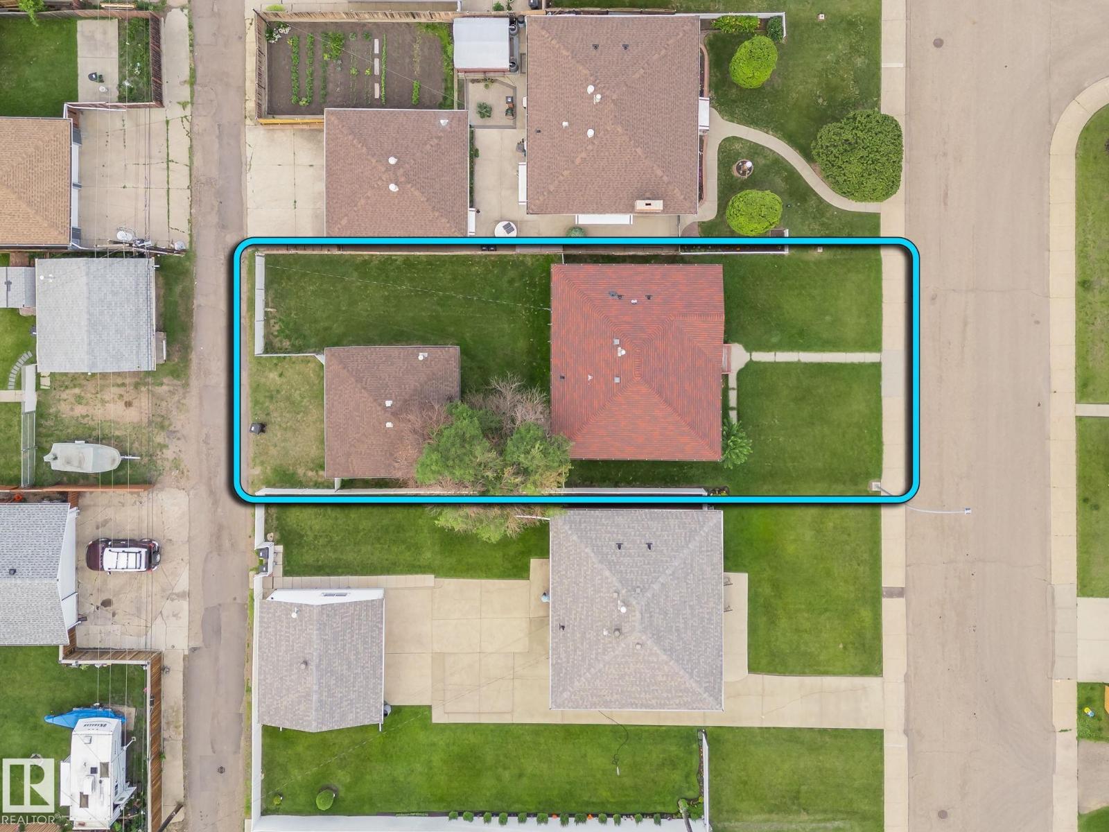 8008 129a Av Nw, Edmonton, Alberta  T5C 1X2 - Photo 6 - E4458154