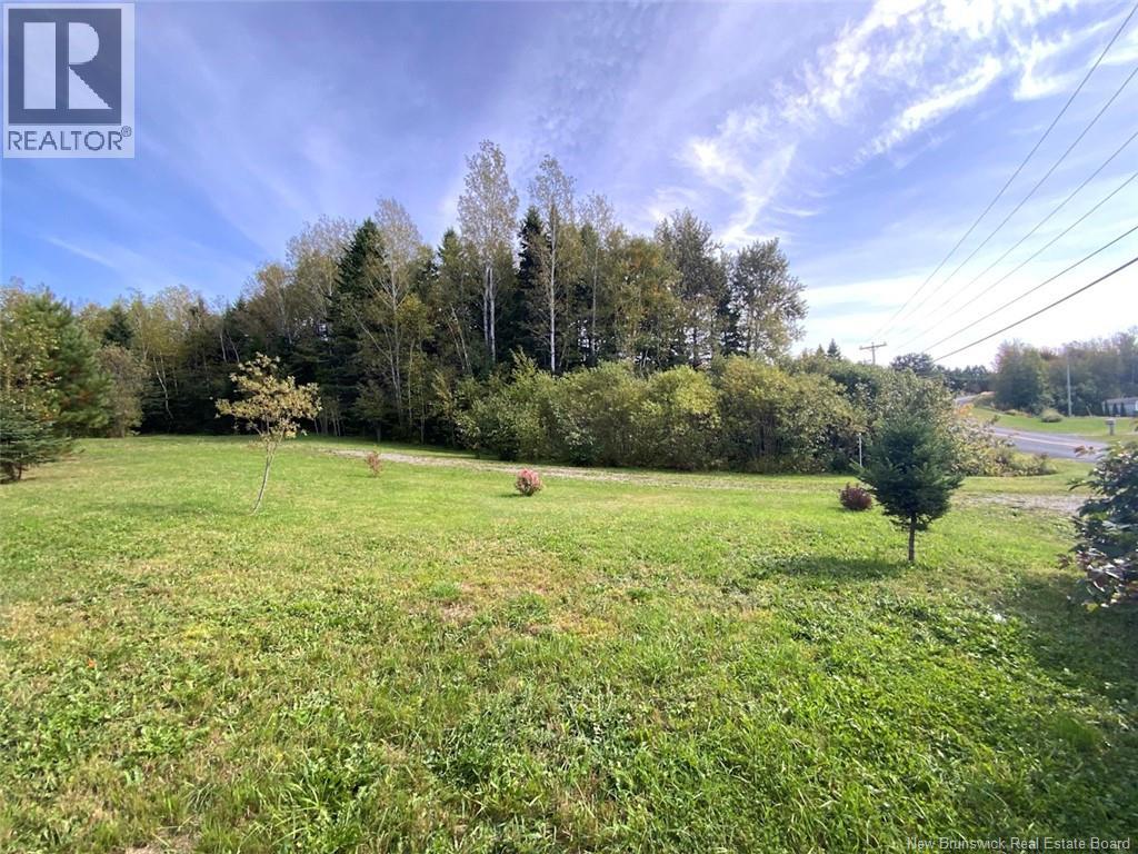 687 Toussaint Road, Saint-Joseph-De-Madawaska, New Brunswick  E7B 2T9 - Photo 5 - NB126930