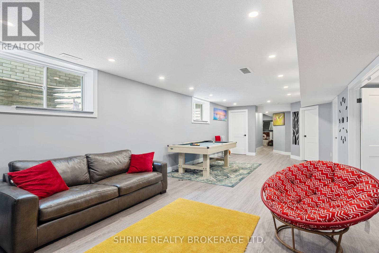 957 Holtby Court, London North, Ontario  N6G 0W9 - Photo 39 - X12408034