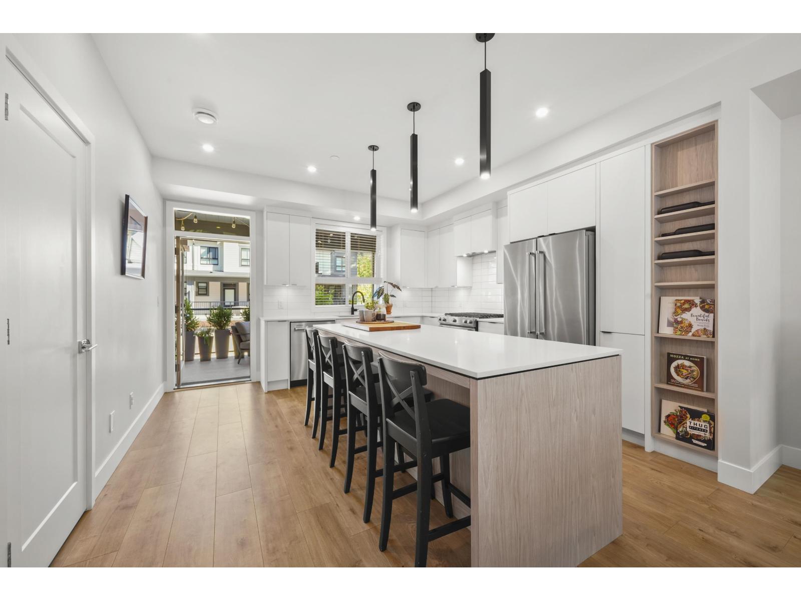 26 45500 Campus Drive, Garrison Crossing, Chilliwack, British Columbia  V2R 6E9 - Photo 3 - R3049079