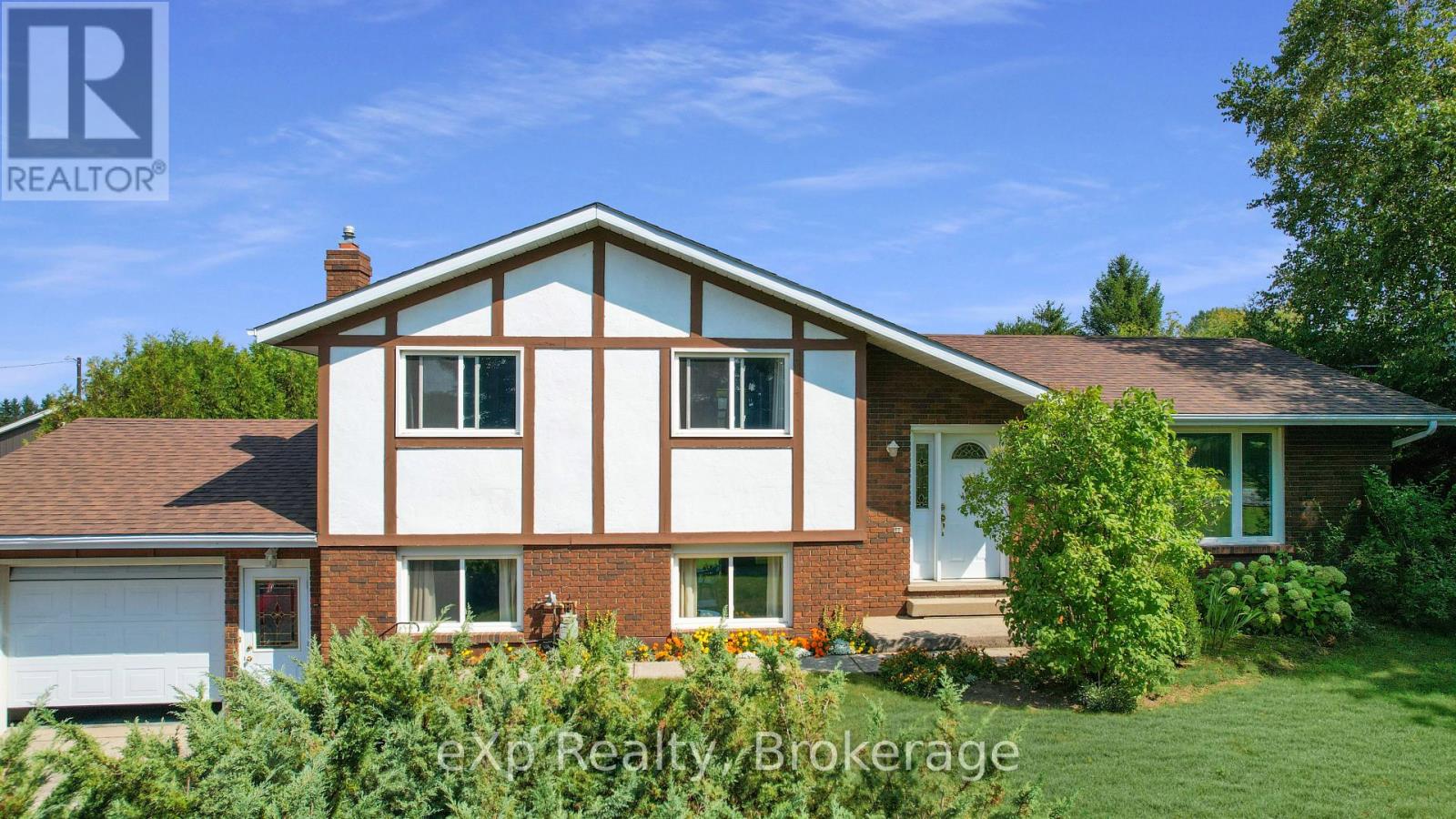 196/198 CONCESSION 10, SAUGEEN SHORES, Saugeen Shores, Ontario