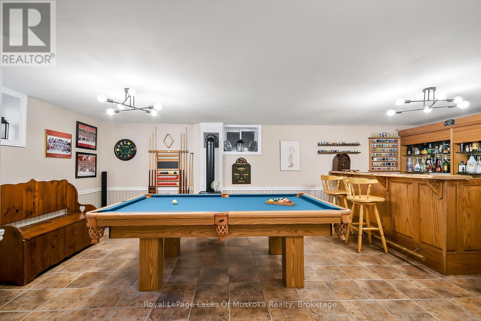 2 Leslie Drive W, Bracebridge, Ontario  P1L 1W8 - Photo 37 - X12410198