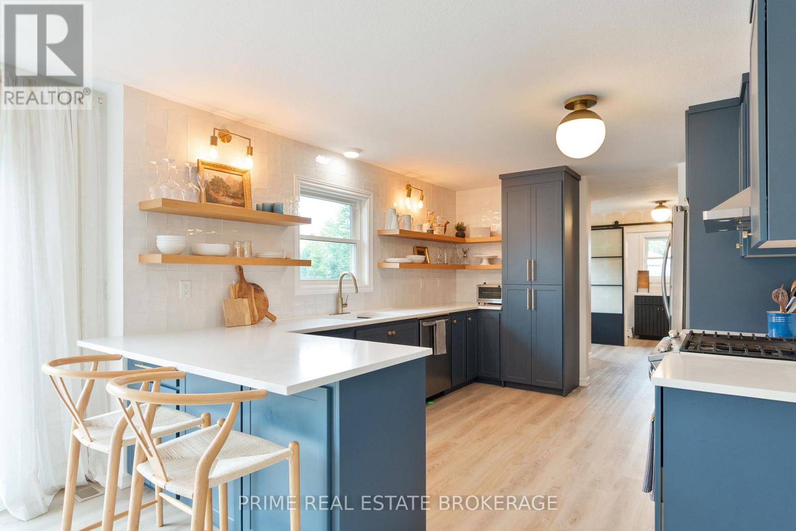 8865 Iona Road, Dutton/dunwich (Iona), Ontario  N0L 1P0 - Photo 11 - X12410091
