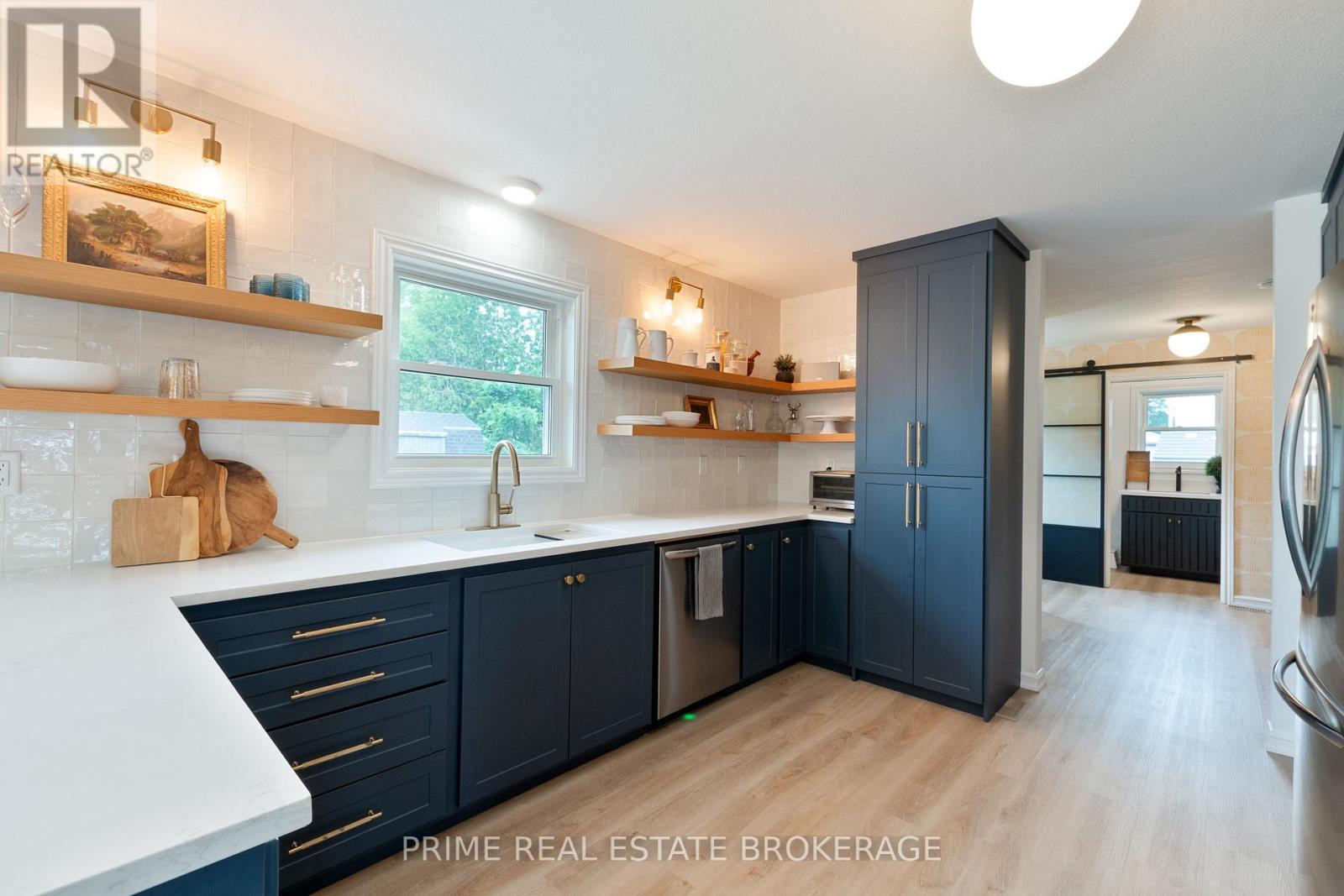 8865 Iona Road, Dutton/dunwich (Iona), Ontario  N0L 1P0 - Photo 12 - X12410091