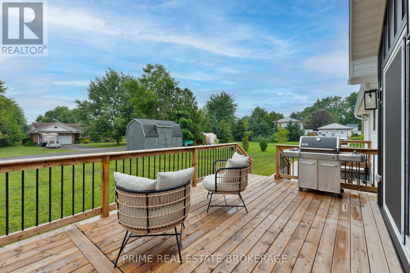 8865 Iona Road, Dutton/dunwich (Iona), Ontario  N0L 1P0 - Photo 45 - X12410091
