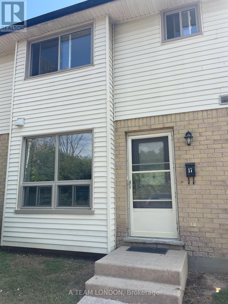17 - 135 Belmont Drive, London South, Ontario  N6J 4J3 - Photo 1 - X12410100