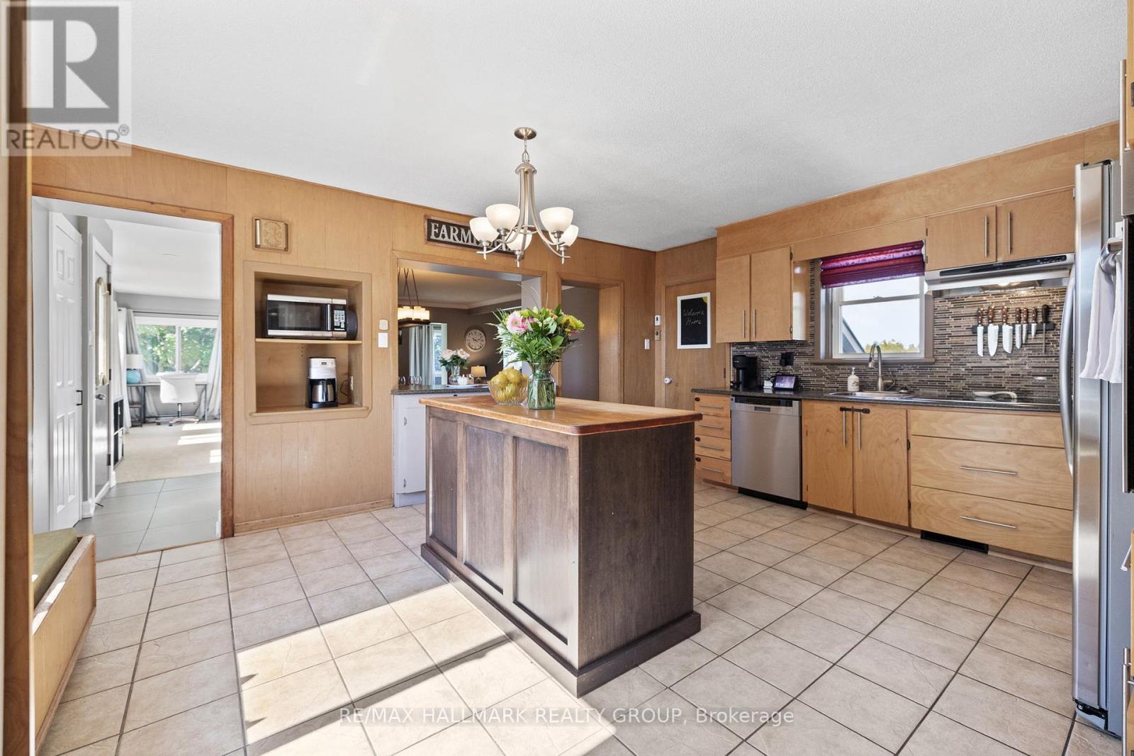 5349 Bowesville Road, Ottawa, Ontario  K1X 1B8 - Photo 4 - X12410092