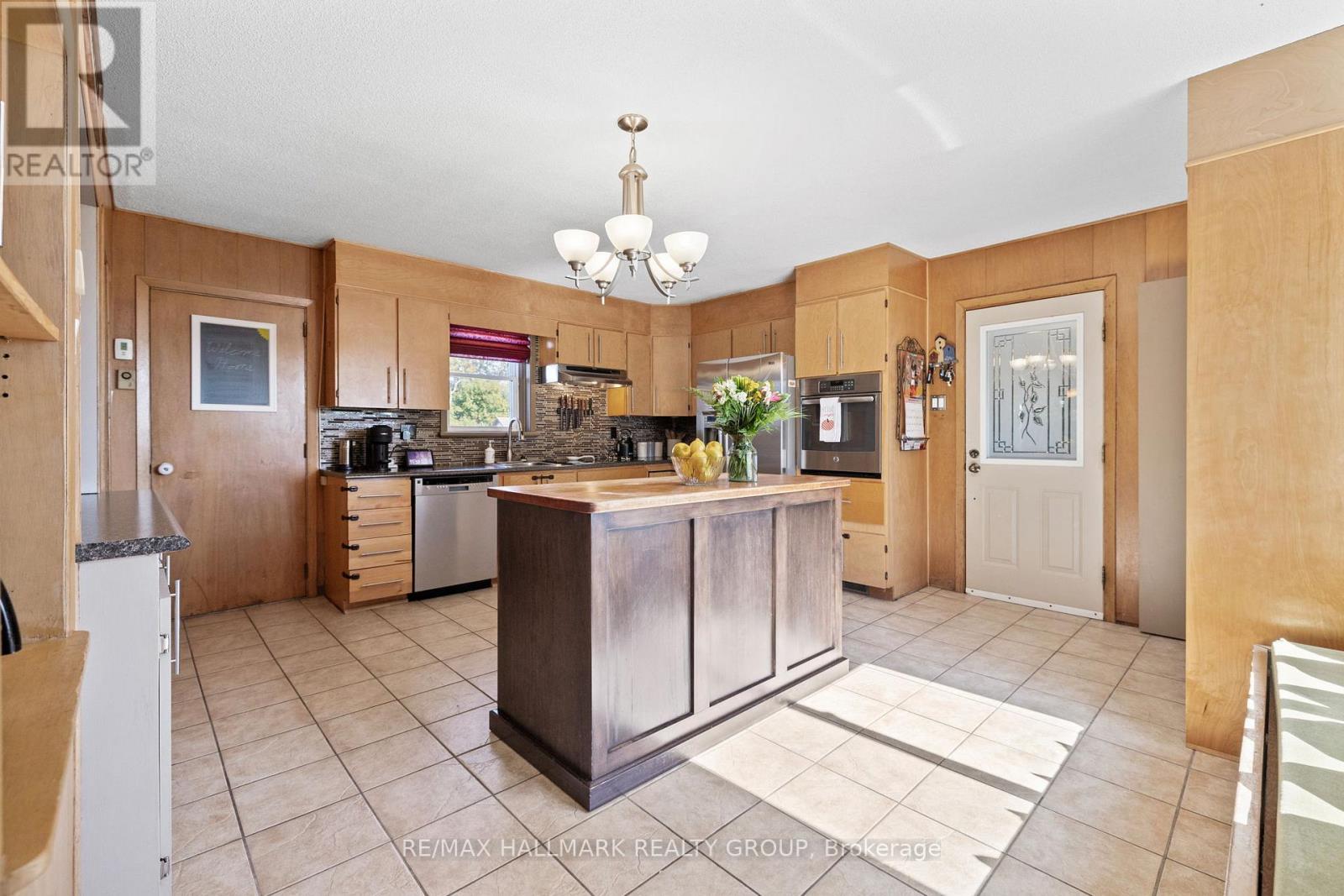 5349 Bowesville Road, Ottawa, Ontario  K1X 1B8 - Photo 5 - X12410092