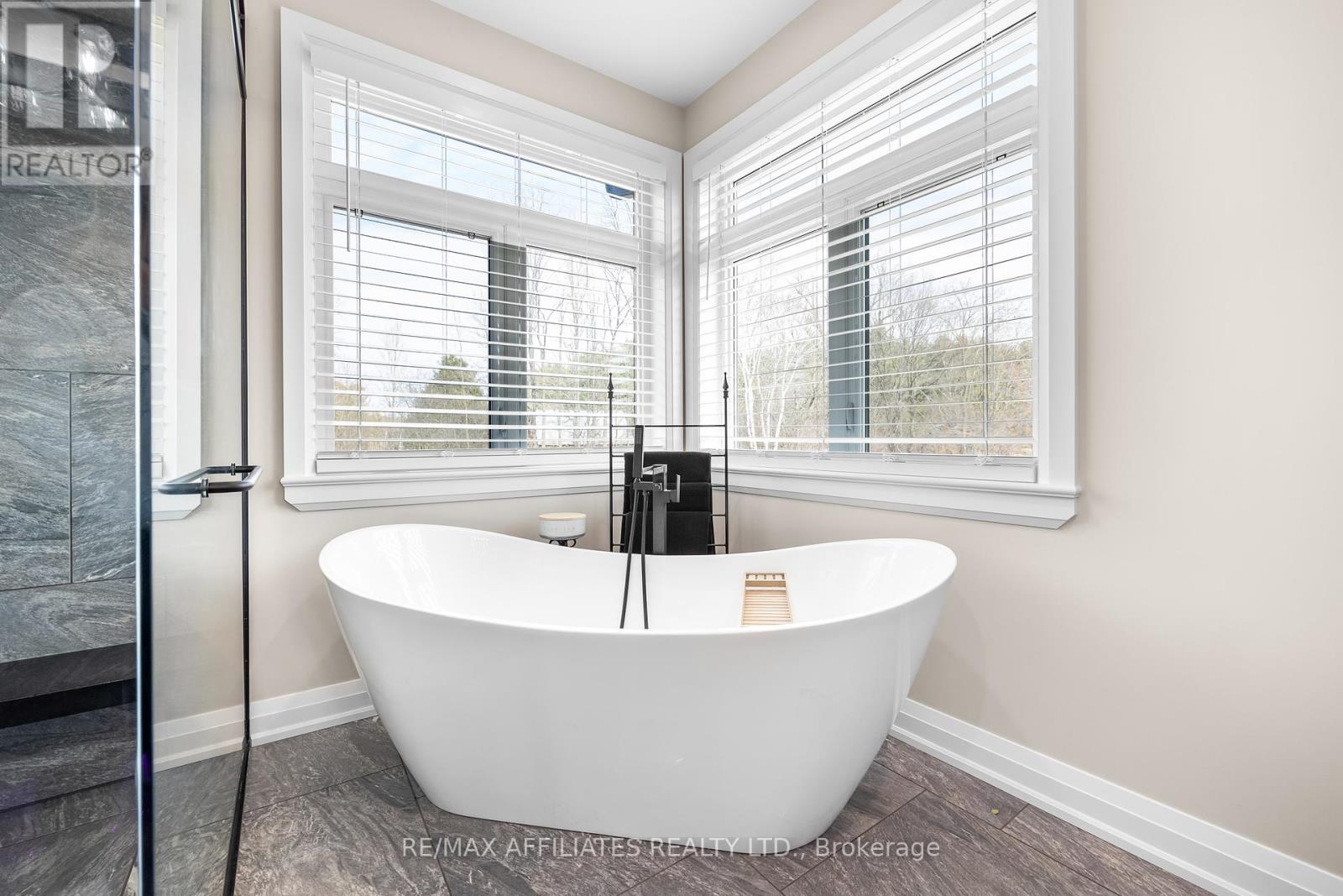 61 Old Kingston Road, Rideau Lakes, Ontario  K0G 1L0 - Photo 17 - X12410094