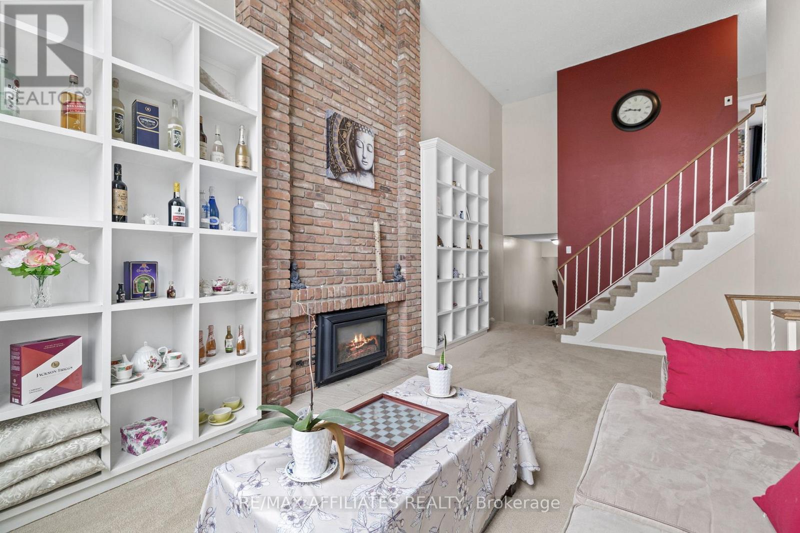 43 Bluegrass Drive, Ottawa, Ontario  K2M 1G2 - Photo 10 - X12410095