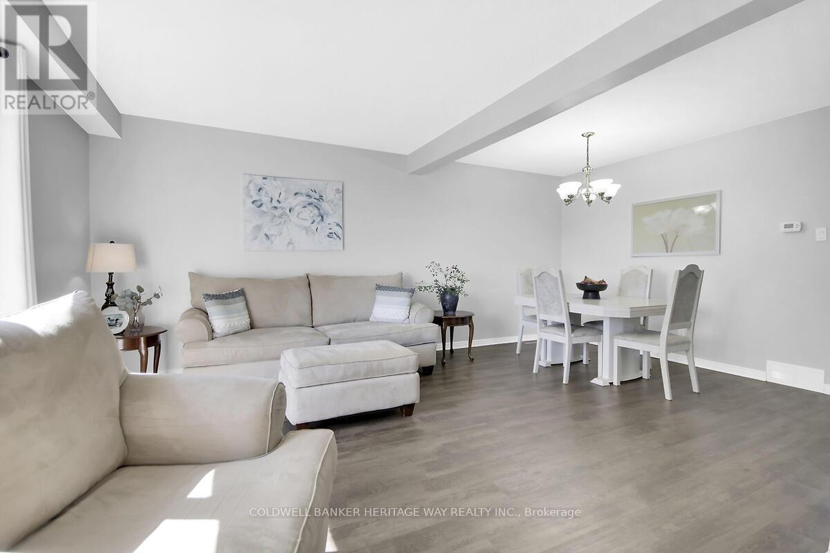 42 - 36 Mcdermot Court, Ottawa, Ontario  K2L 3V3 - Photo 14 - X12410097