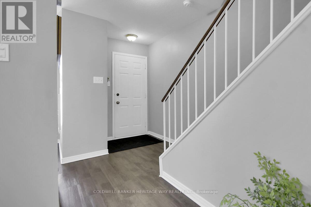 42 - 36 Mcdermot Court, Ottawa, Ontario  K2L 3V3 - Photo 16 - X12410097