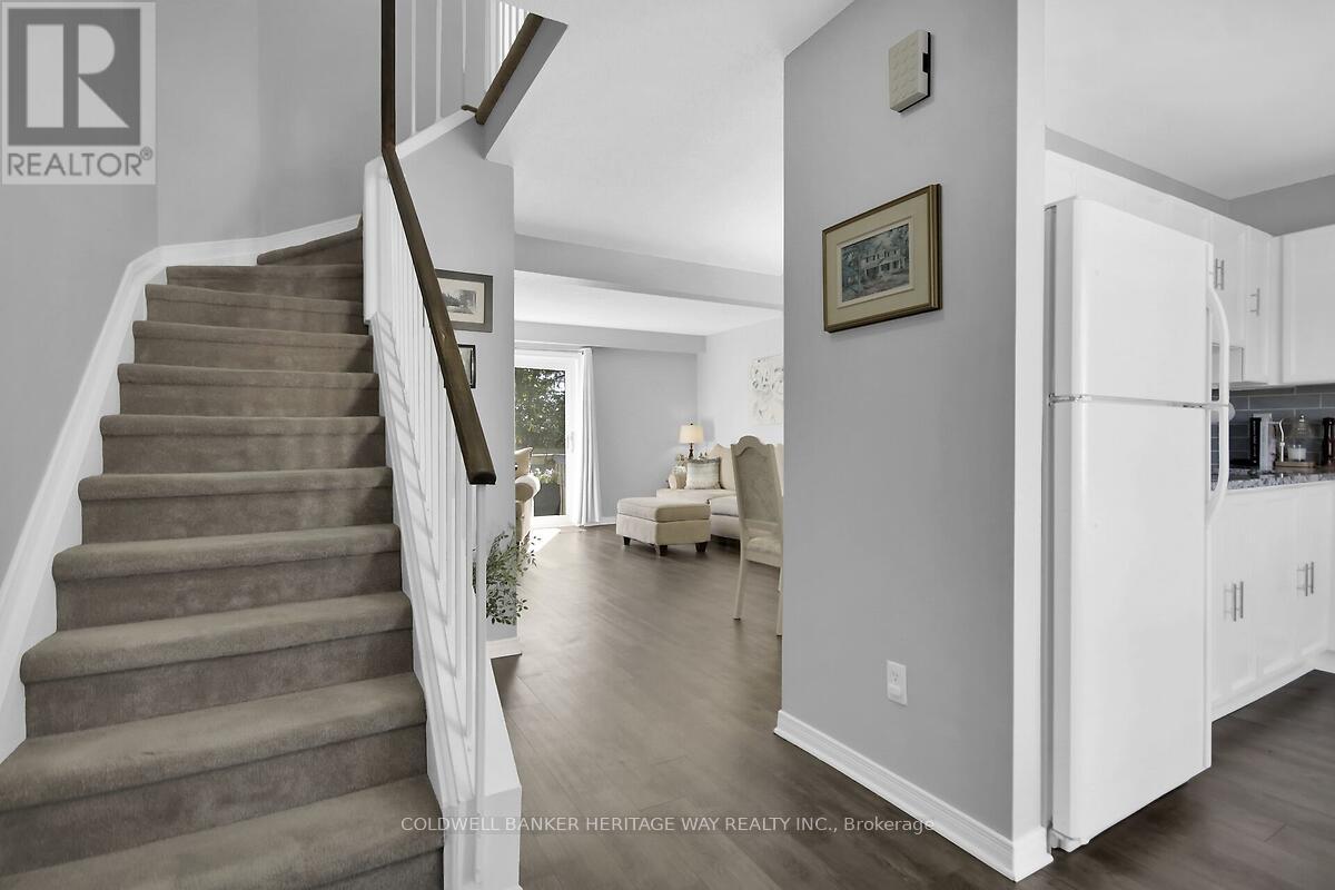 42 - 36 Mcdermot Court, Ottawa, Ontario  K2L 3V3 - Photo 17 - X12410097