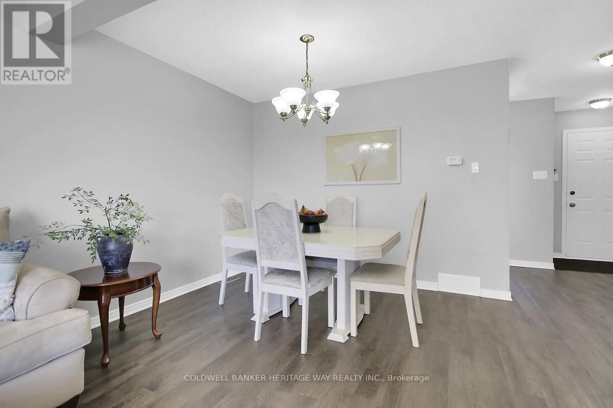 42 - 36 Mcdermot Court, Ottawa, Ontario  K2L 3V3 - Photo 8 - X12410097