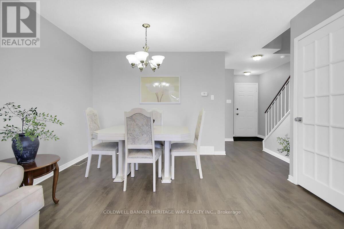 42 - 36 Mcdermot Court, Ottawa, Ontario  K2L 3V3 - Photo 9 - X12410097